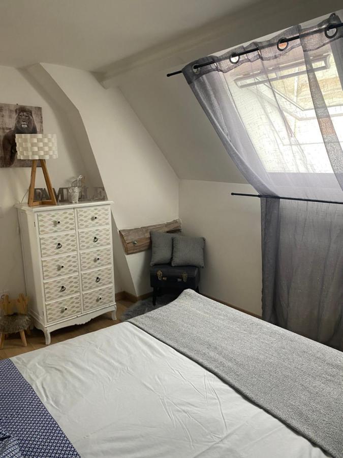 Appartement Contemporain Dange-Saint-Romain Eksteriør bilde